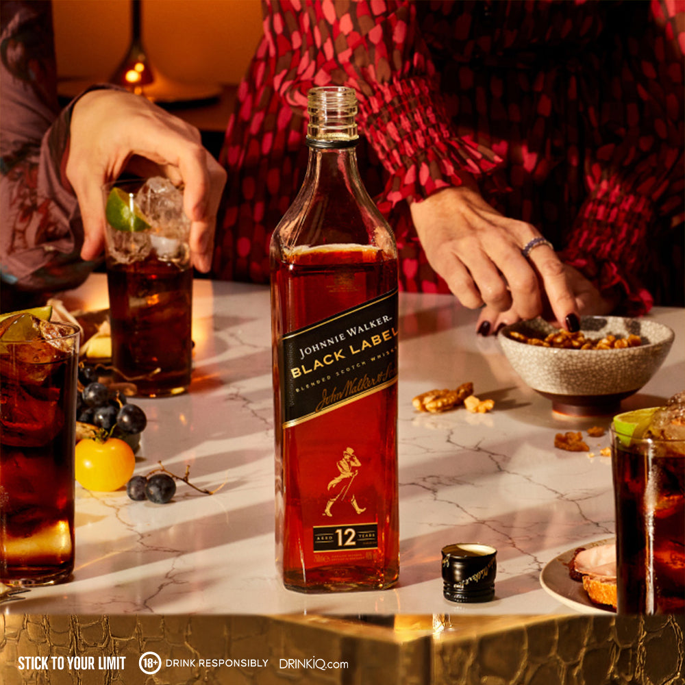 Johnnie Walker Black Label Blended Scotch Whisky 700ml