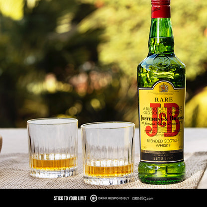 J&B Rare Blended Scotch Whisky 700ml